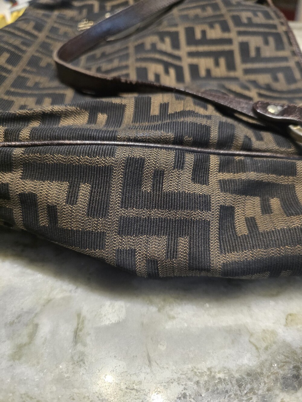 Fendi Zucca Tote Vintage - Picture 10 of 16